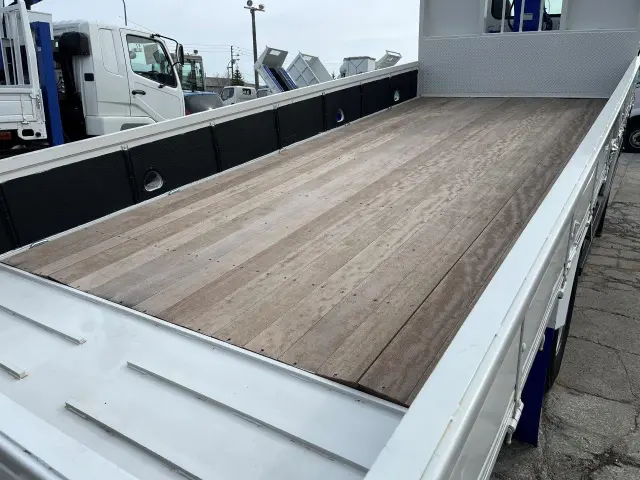 いすゞ フォワード PKG-FRR90-7016621(2WD)の写真11