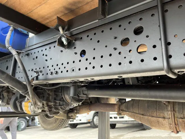 いすゞ フォワード PKG-FRR90-7016621(2WD)の写真15