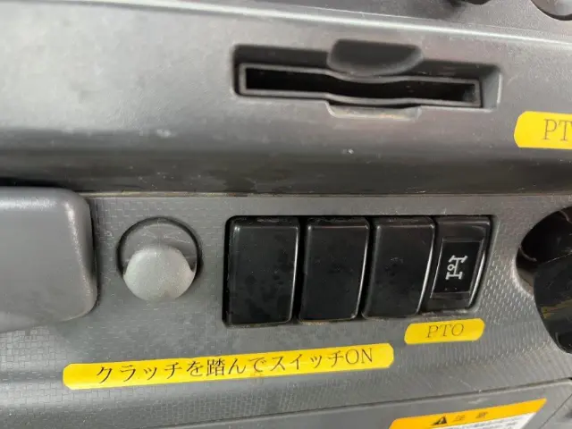 いすゞ フォワード PKG-FRR90-7016621(2WD)の写真36