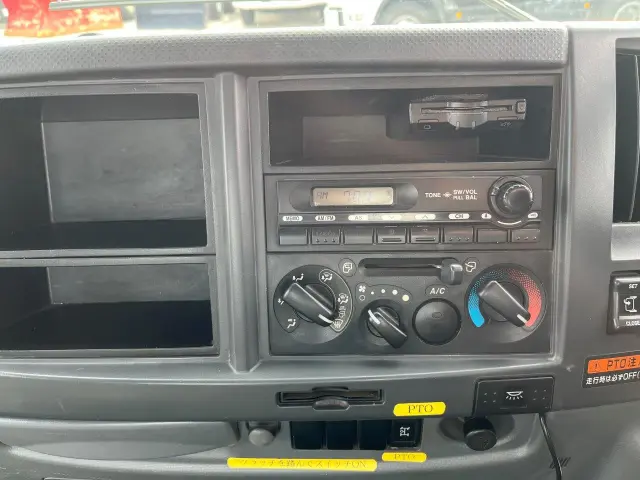 いすゞ フォワード PKG-FRR90-7016621(2WD)の写真37