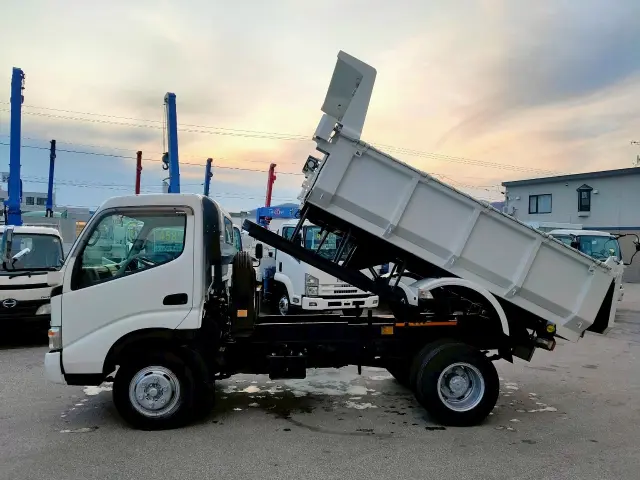 日野 デュトロ BDG‐XZU404Mの写真3