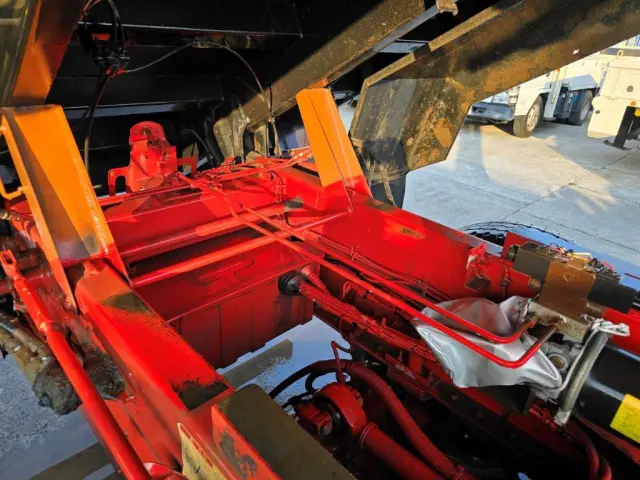 日野 プロフィア QPG-FS1AKDA(その他)の写真20