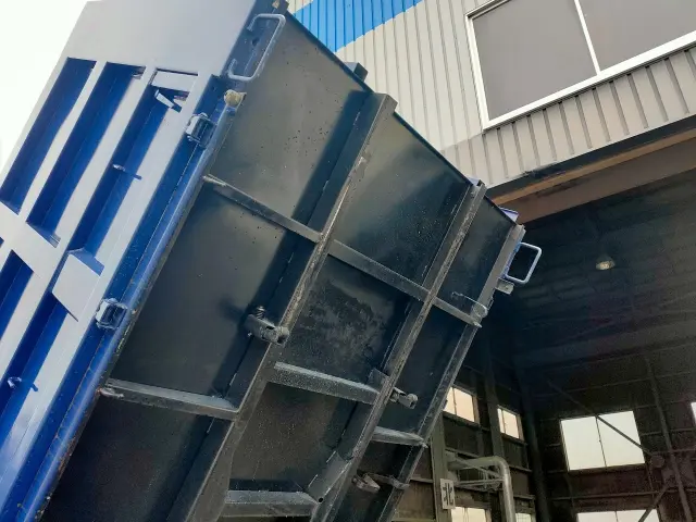 マツダ タイタン PB-LKR81AD(2WD)の写真17