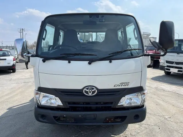 トヨタ ダイナ TKG-XZU685(4WD)の写真2