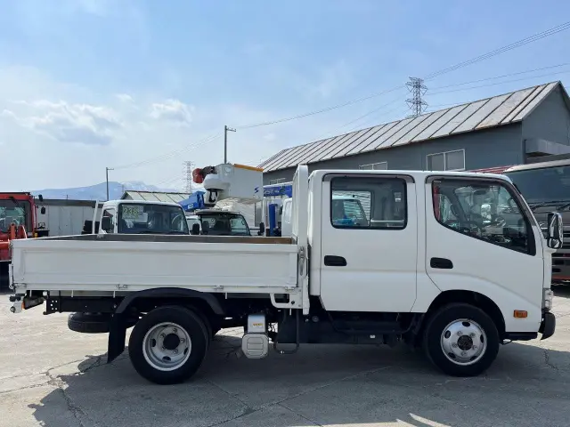 トヨタ ダイナ TKG-XZU685(4WD)の写真4