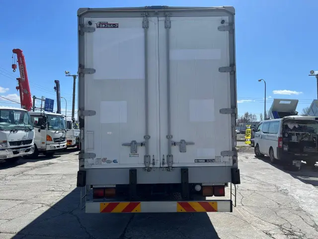 いすゞ フォワード SKG-FRR90T2(2WD)の写真7