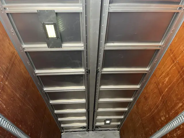 いすゞ フォワード SKG-FRR90T2(2WD)の写真16