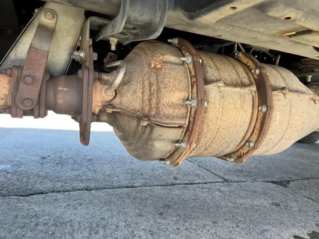 いすゞ フォワード SKG-FRR90T2(2WD)の写真18