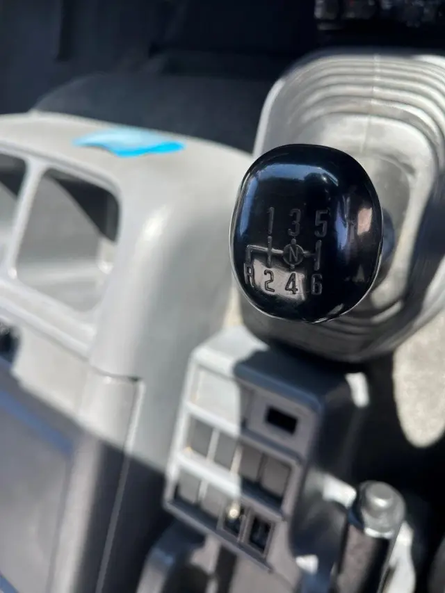 いすゞ フォワード SKG-FRR90T2(2WD)の写真29