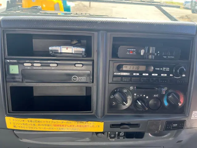 いすゞ フォワード SKG-FRR90T2(2WD)の写真34