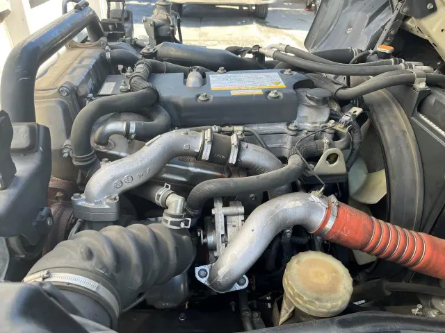 いすゞ フォワード SKG-FRR90T2(2WD)の写真35