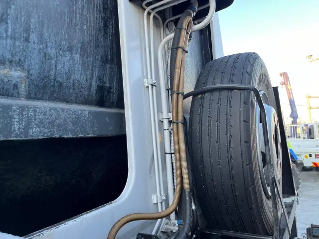 いすゞ フォワード SKG-FSR90S2(2WD)の写真8