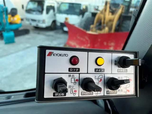 いすゞ フォワード SKG-FSR90S2(2WD)の写真35