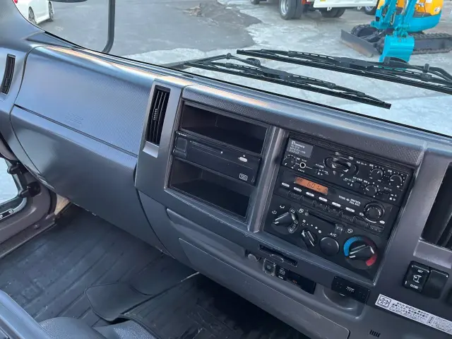 いすゞ フォワード SKG-FSR90S2(2WD)の写真41
