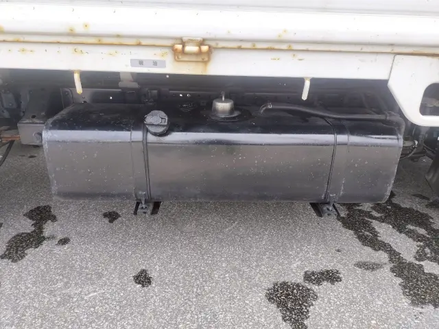 いすゞ エルフ PDG-ASZ5F24(4WD)の写真22