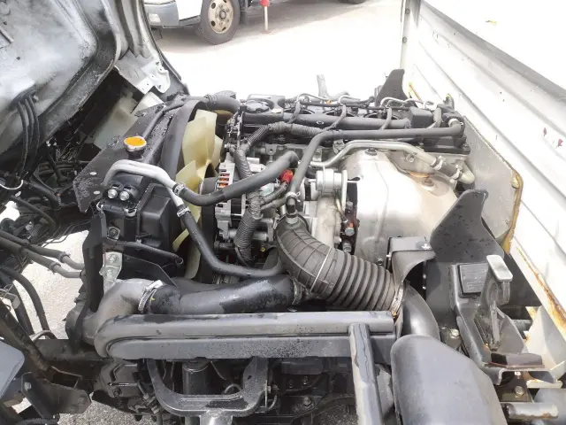 いすゞ エルフ PDG-ASZ5F24(4WD)の写真25