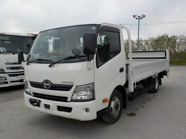 日野 デュトロ TPG-XZU710M(2WD)の写真1