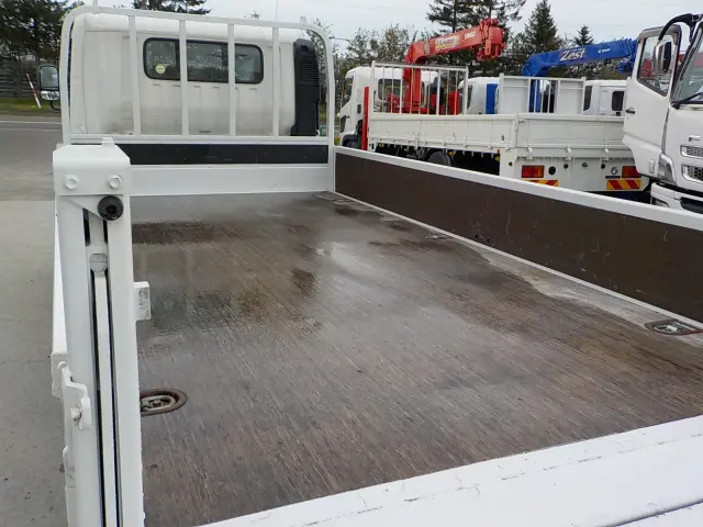 日野 デュトロ TPG-XZU710M(2WD)の写真11