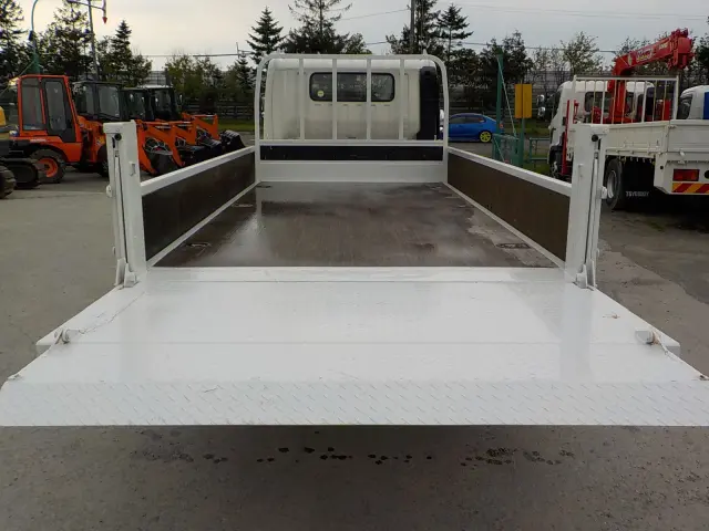 日野 デュトロ TPG-XZU710M(2WD)の写真15