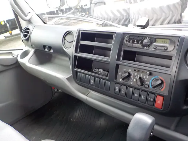 日野 デュトロ TPG-XZU710M(2WD)の写真39