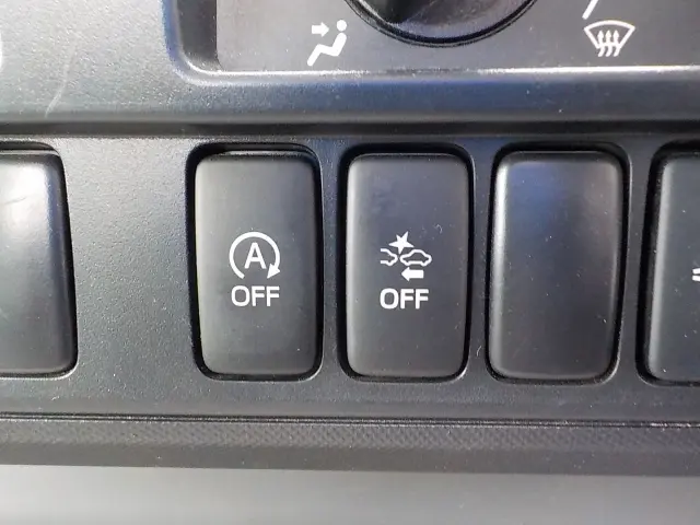 日野 デュトロ TPG-XZU710M(2WD)の写真43