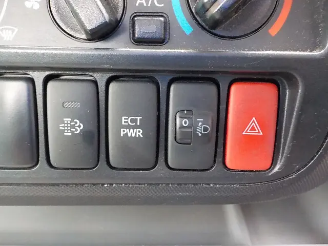 日野 デュトロ TPG-XZU710M(2WD)の写真44