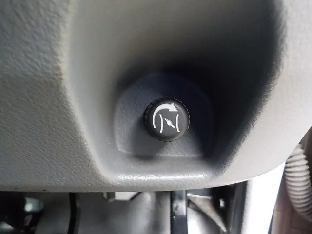 日野 デュトロ TPG-XZU710M(2WD)の写真47