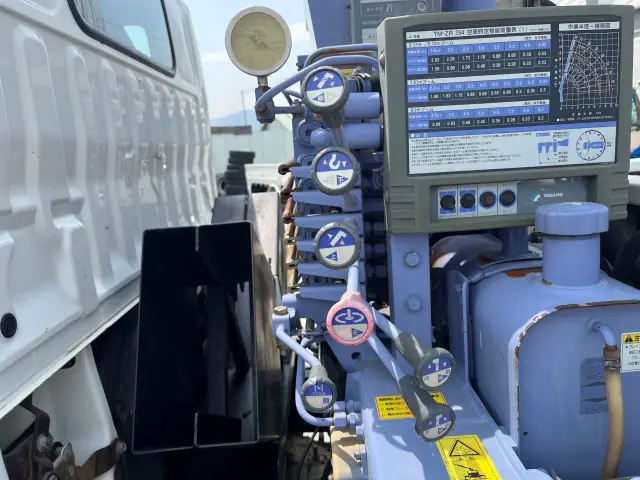 日野 デュトロ PB-XZU341M(2WD)の写真26