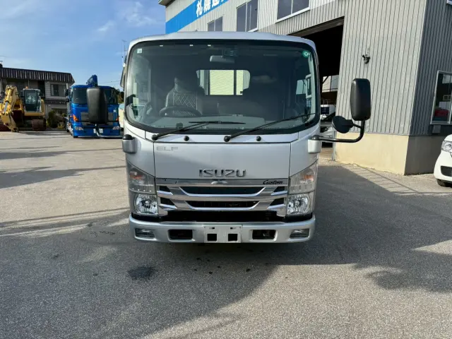 いすゞ エルフ TKG-NMS85AR(4WD)の写真2