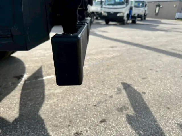 いすゞ エルフ TKG-NMS85AR(4WD)の写真12