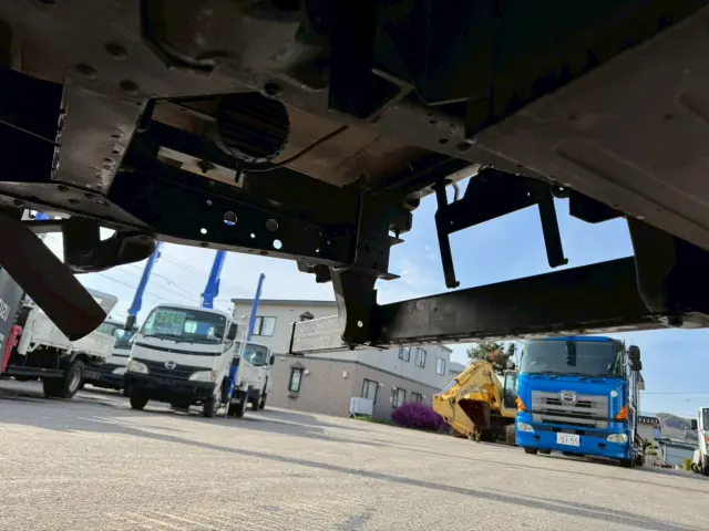 いすゞ エルフ TKG-NMS85AR(4WD)の写真14