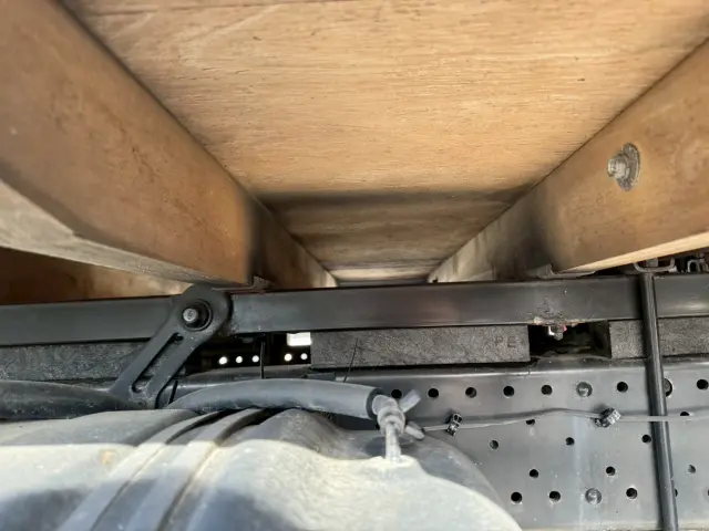 いすゞ エルフ TKG-NMS85AR(4WD)の写真23