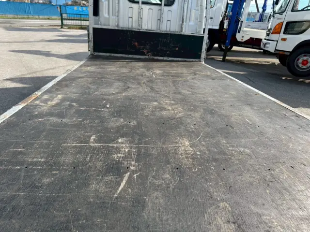 いすゞ エルフ TKG-NMS85AR(4WD)の写真41