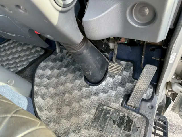 いすゞ エルフ TKG-NMS85AR(4WD)の写真47