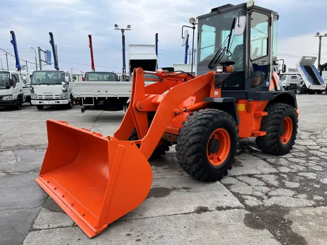 日立 ZW80 KDN-HS68(4WD)の写真1