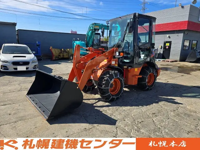 日立 ZW30-5B 0.4㎥(4WD)の写真1