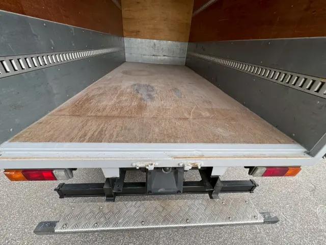 三菱 キャンター 不明の写真23