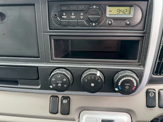 三菱 キャンター 不明の写真33