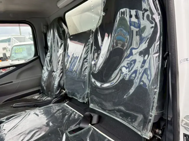 三菱 キャンター 不明の写真43