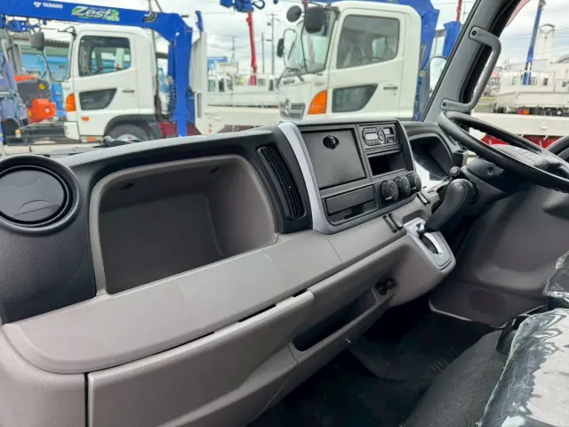 三菱 キャンター 不明の写真44