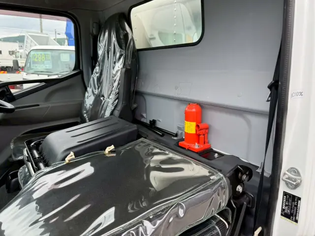 三菱 キャンター 不明の写真45