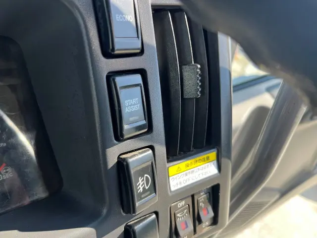 いすゞ フォワード TKG-FRR90S2(2WD)の写真32