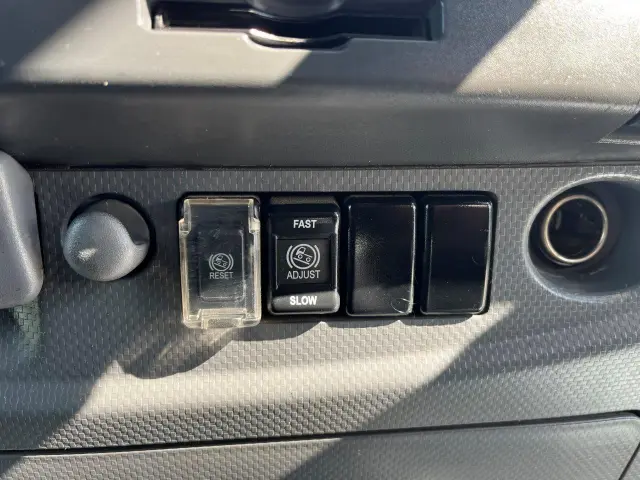 いすゞ フォワード TKG-FRR90S2(2WD)の写真34