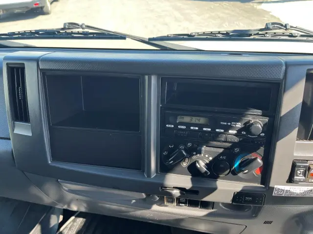 いすゞ フォワード TKG-FRR90S2(2WD)の写真35