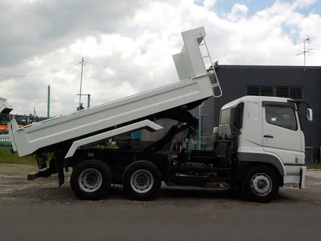 三菱 スーパーグレート QKG-FV60VXの写真4