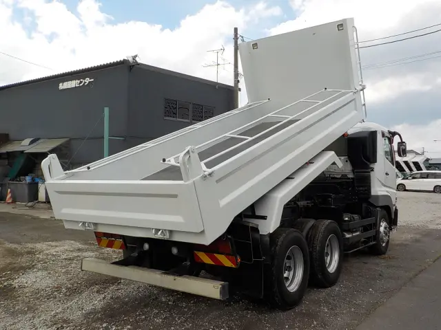 三菱 スーパーグレート QKG-FV60VXの写真5