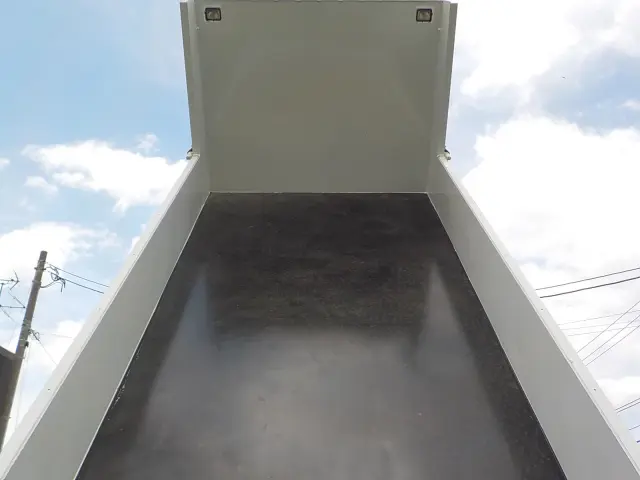 三菱 スーパーグレート QKG-FV60VXの写真9