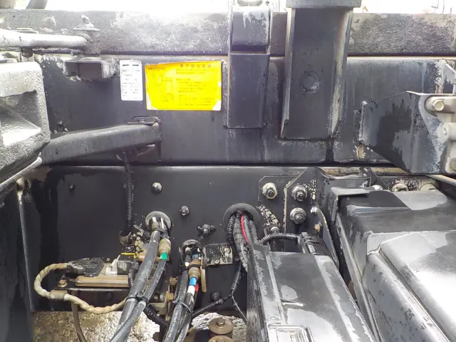 三菱 スーパーグレート QKG-FV60VXの写真25