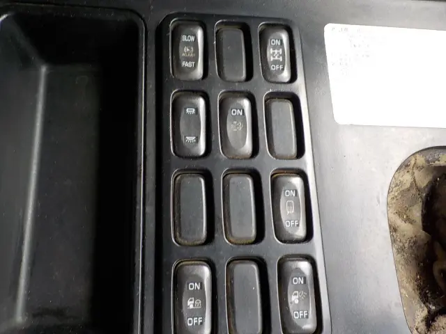 三菱 スーパーグレート QKG-FV60VXの写真44