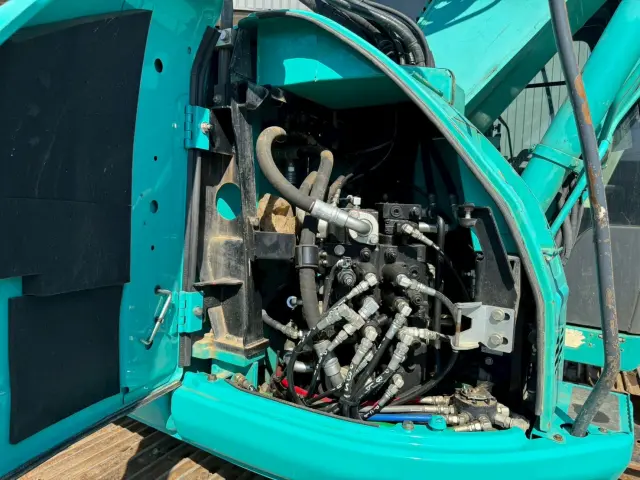 コベルコ SK135SRD-3 YH07の写真16